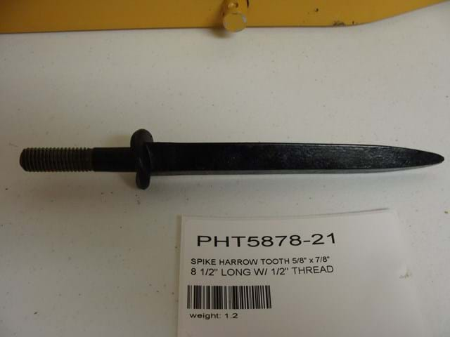 SPIKE HARROW TOOTH 5/8'' x 7/8'' 8 1/2'' LONG W/ 1/2'' THREAD